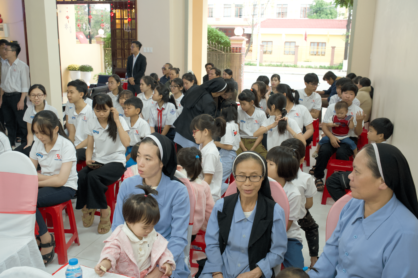 “梦想地平线”活动现场欢乐祥和的气氛