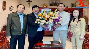 广义省祖国阵线委员会走访并祝贺2020年圣诞节
